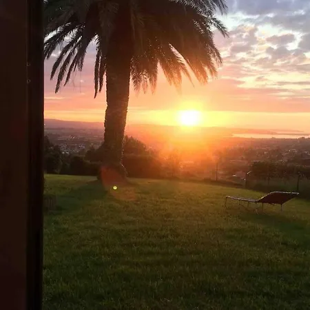 Excepcionales Vistas A La Bahia De Gijon Hébergement de vacances *